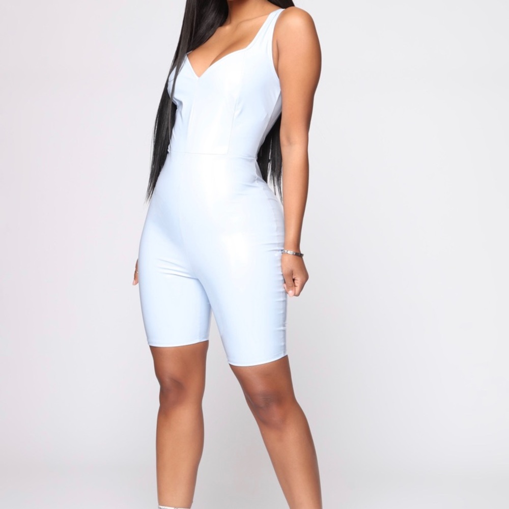 NWT Fashion nova romper
